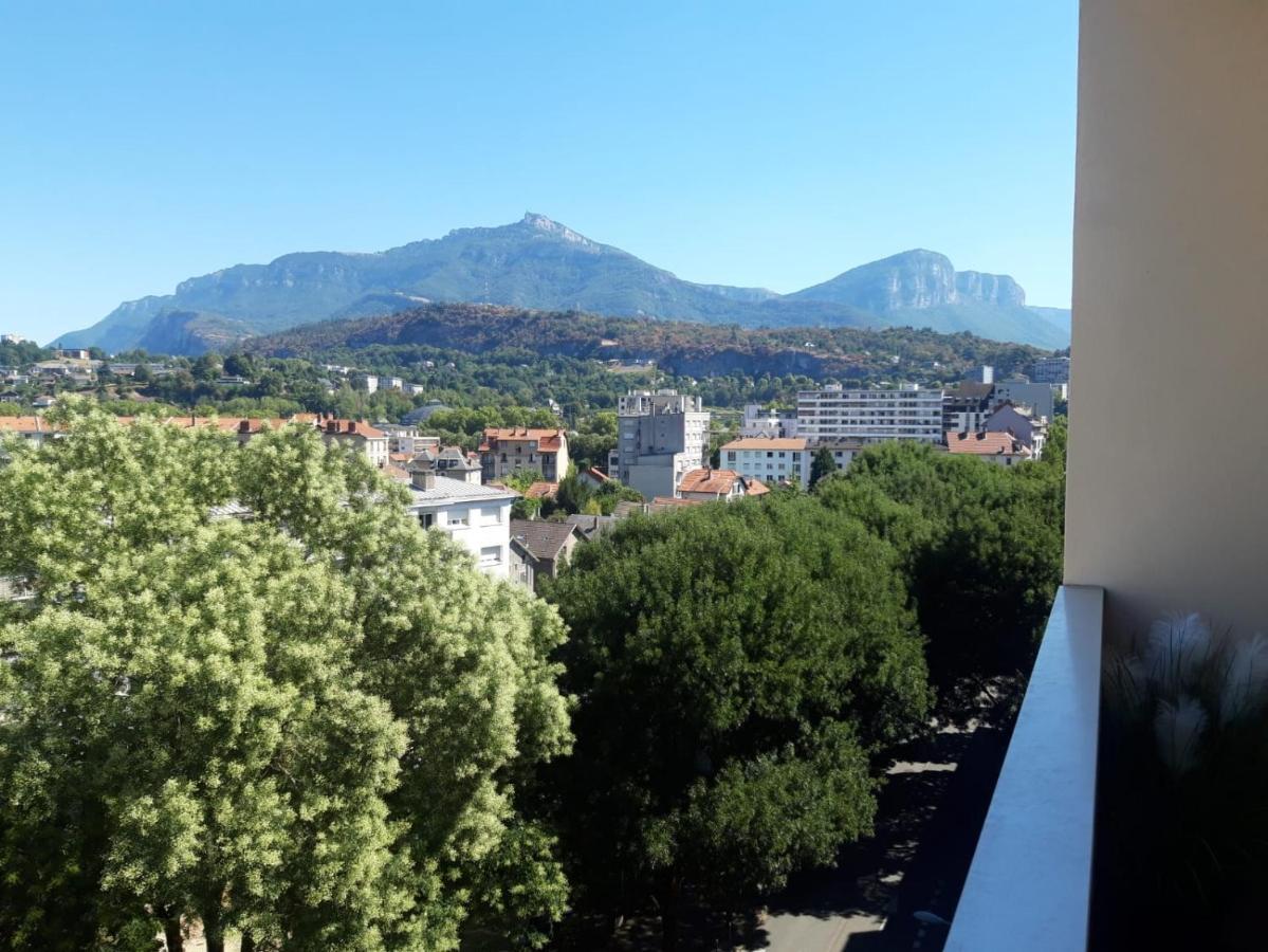 Apartamento Gambetta Insolite Chambéry Exterior foto